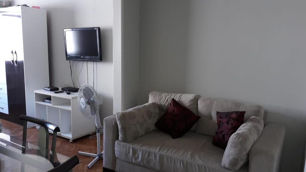 Апартаменти Studio Em Copacabana, 100M Do Mar Ріо-де-Жанейро Екстер'єр фото